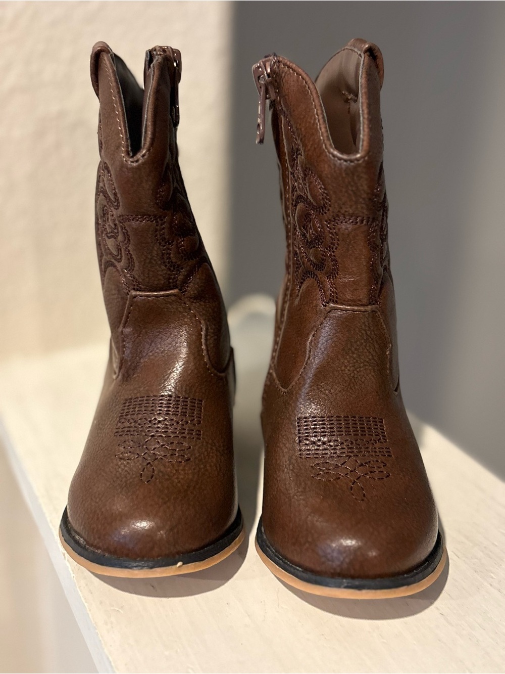 Cat and Jack girls montana Cowgirl boots Flexible Outsole Zipper Brown Size 6 - Picture 3 of 6